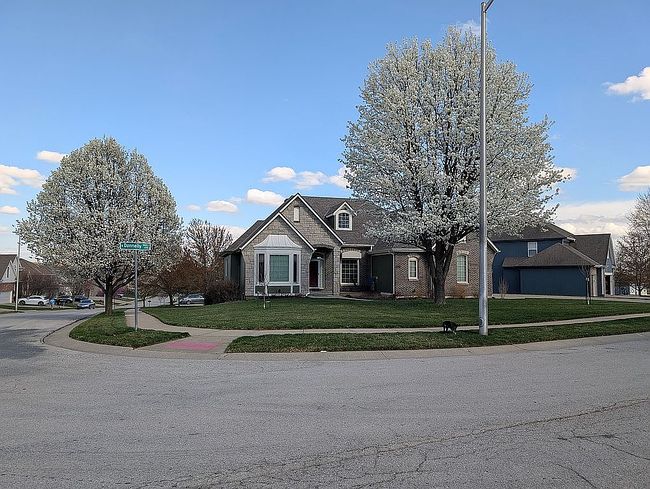 Image of 8925 N Donnelly Ave