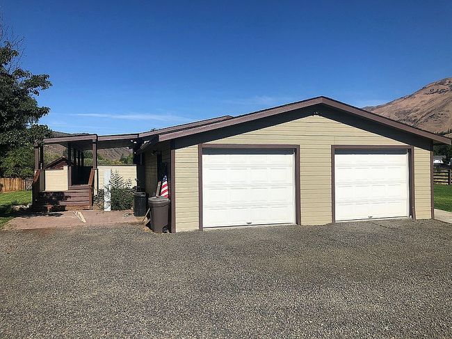 Photo of 11960 Highway 12, Naches, WA