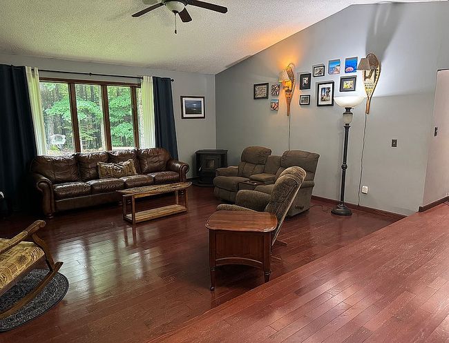 Photo of 1365 Charwood Cir, Sault Sainte Marie, MI