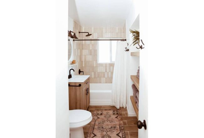 Preview of property located at 2602 E Prince Rd