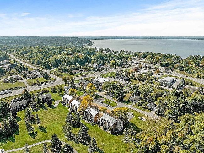 Image of 6000 Holt Rd Unit 4