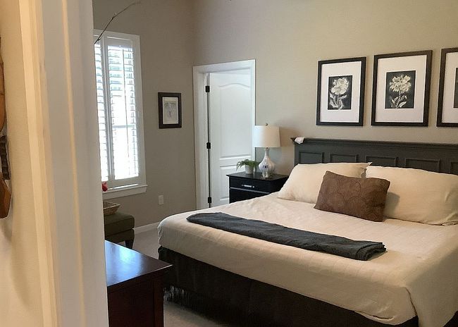 Additional photo 1 of property located at 3903 Pelican Way