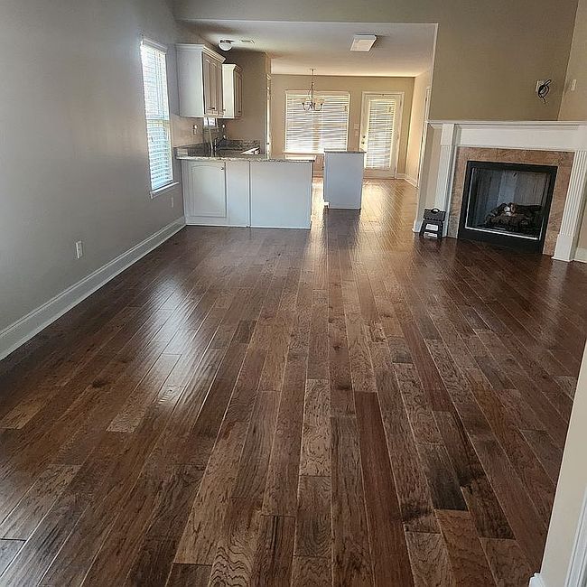 Additional photo 2 of property located at 5921 Foxdale Loop