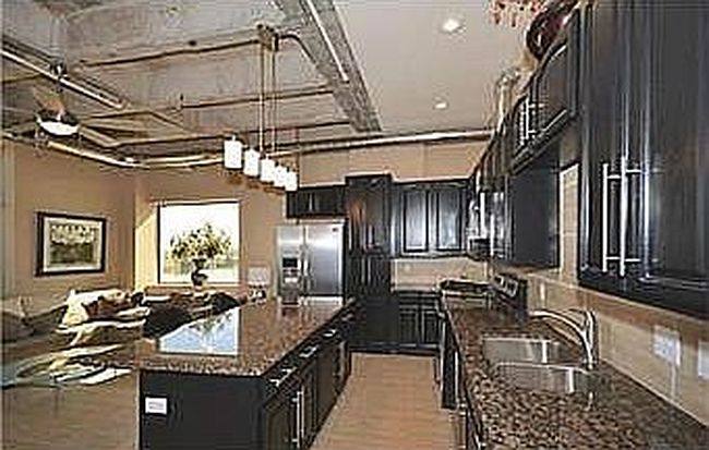 Photo of 2940 Baltimore Ave Apt 1101, Kansas City, MO