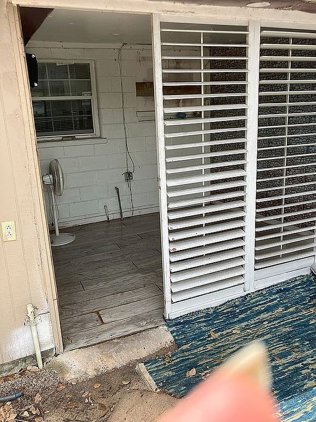 Image of 1509 W Comanche Ave