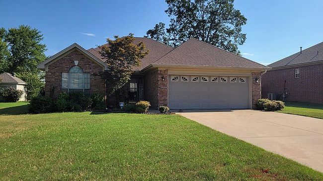 Photo of 501 Dakota Dr