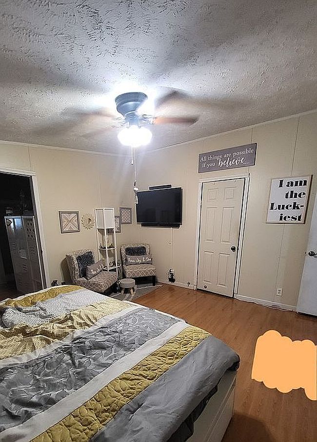 Additional photo 3 of property located at 990 Bayview Rd