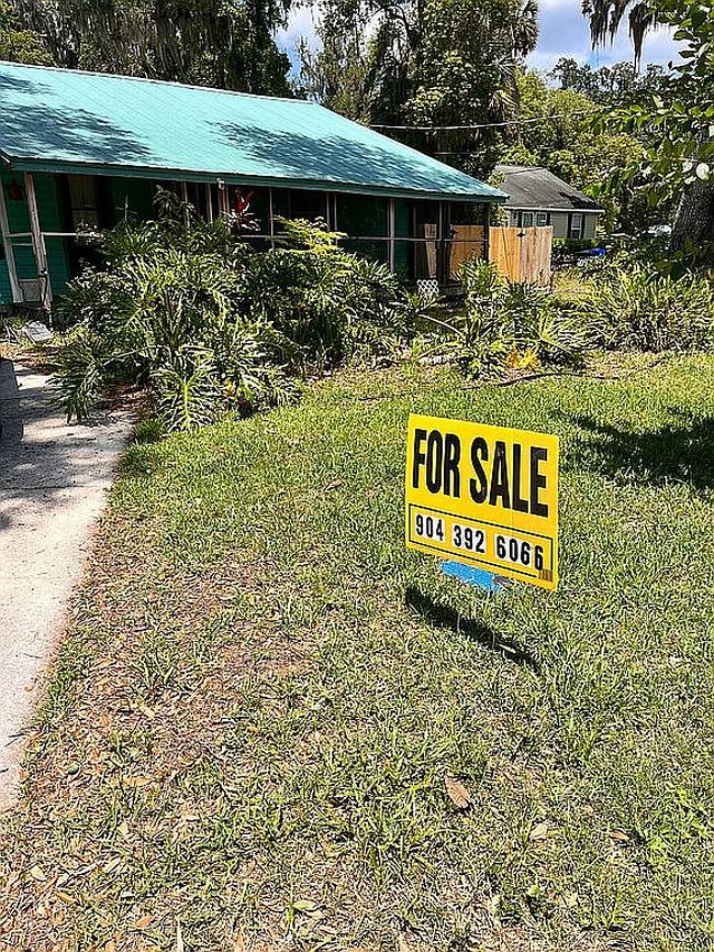 Image of 205 E Cochran Ave