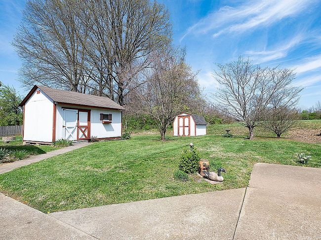 Image of 2610 Whitehorse Vale Dr