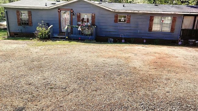 Photo of 112 Edwards St, Taylors, SC