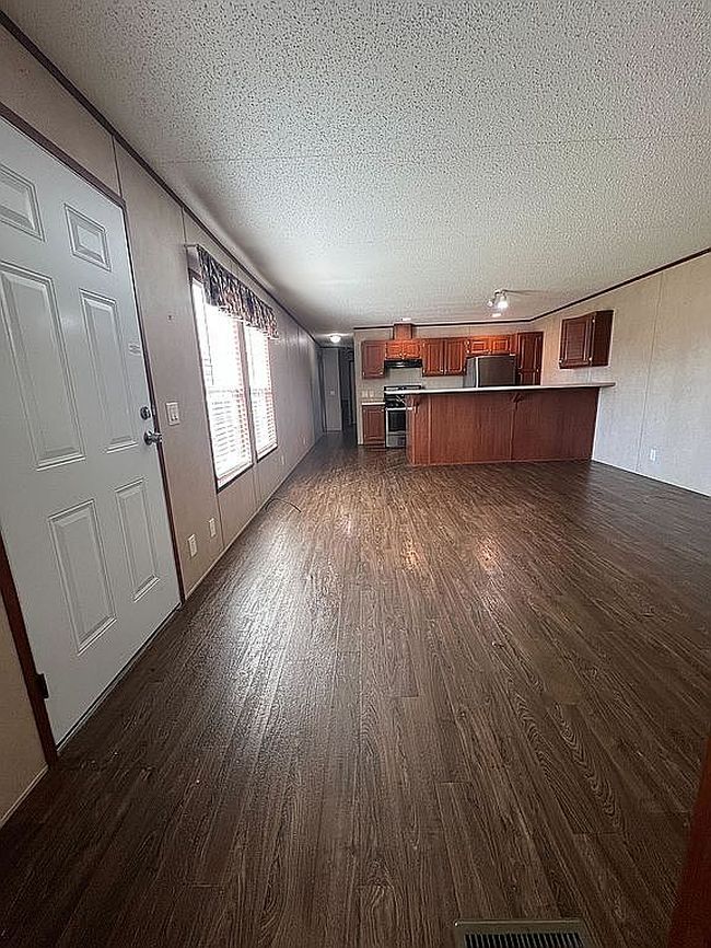 Image of 1905 Tracy Rd #147
