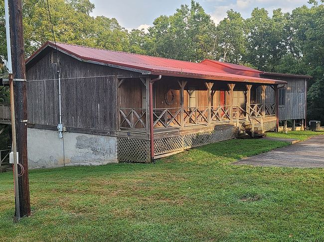 Photo of 275 Beams Dr, Harrodsburg, KY