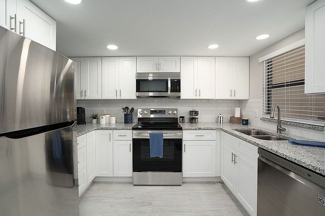 Photo of 16380 Dublin Cir Apt 102, Fort Myers, FL