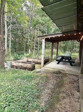 Image of 525 County Farm Rd
