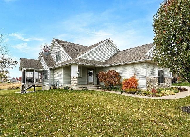 Image of 2039 E 60th St