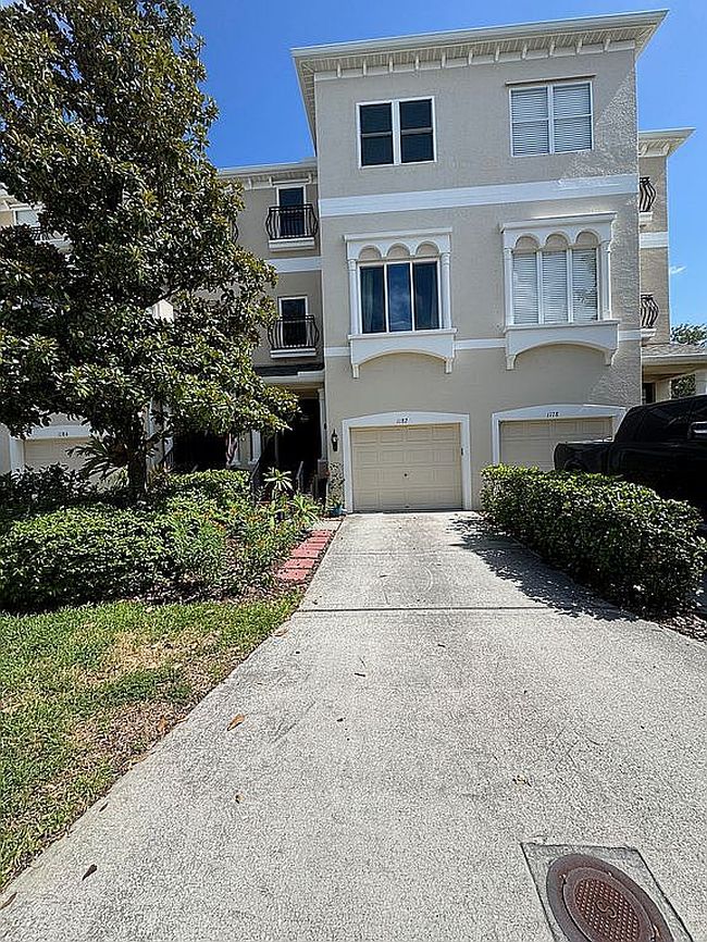 Photo of 1182 Venetian Harbor Dr Ne, Saint Petersburg, FL