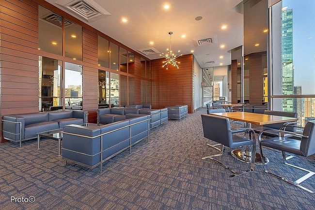 Image of 535 N Michigan Ave
