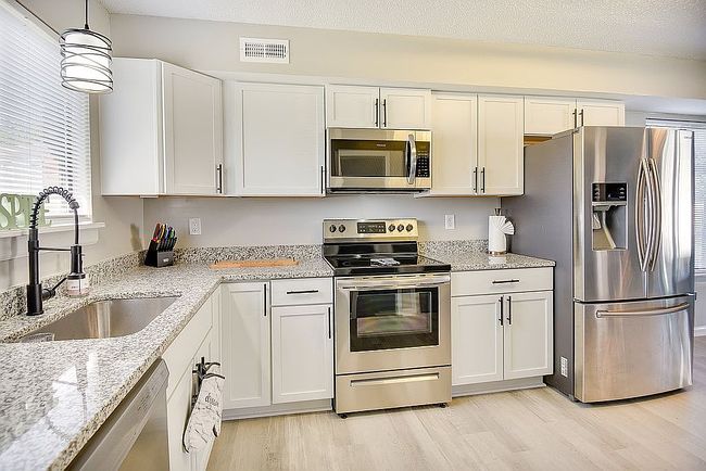 Photo of 121 Eberly Ter, Hampton, VA