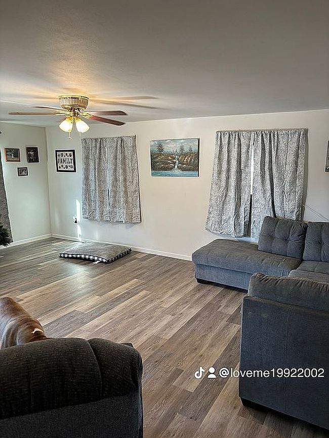Photo of 1431 E Highway 8, Steelville, MO