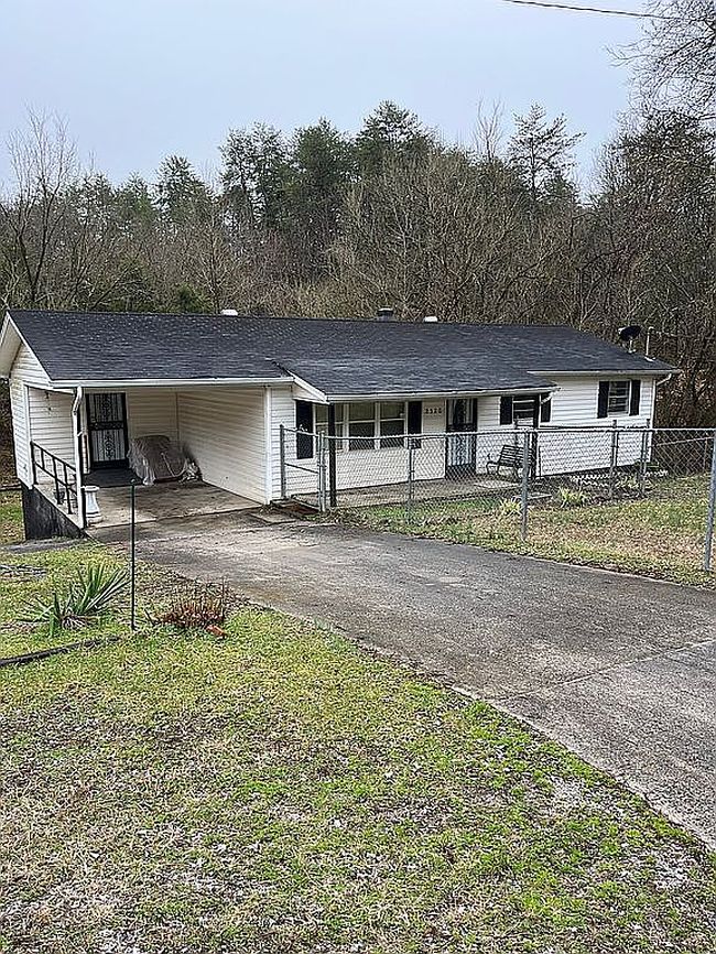 Photo of 2320 Midway Rd