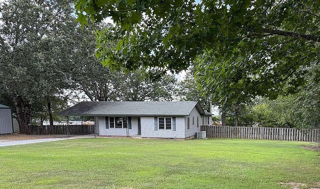 Photo of 1835 Heber Springs Rd N, Tumbling Shoals, AR