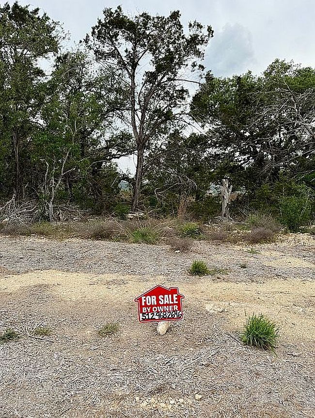 1869 Paradise Pkwy, Canyon Lake, TX