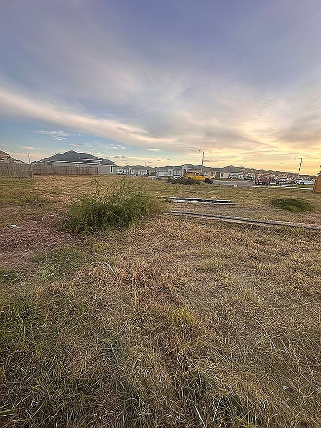Photo of 3530 Westcreek Dr, Brownsville, TX