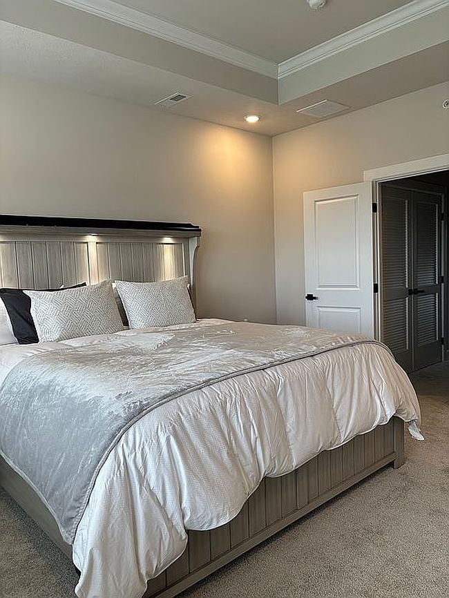 Image of 117 London Plane Dr