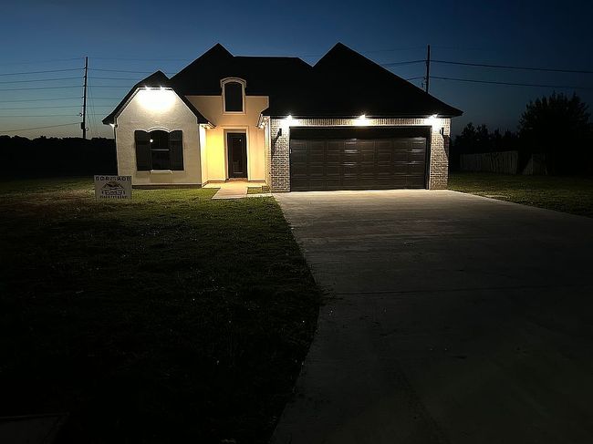 Preview of property located at 6523 Mosswood Dr