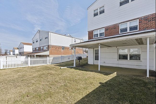 Image of 13050 Kelvin Ave