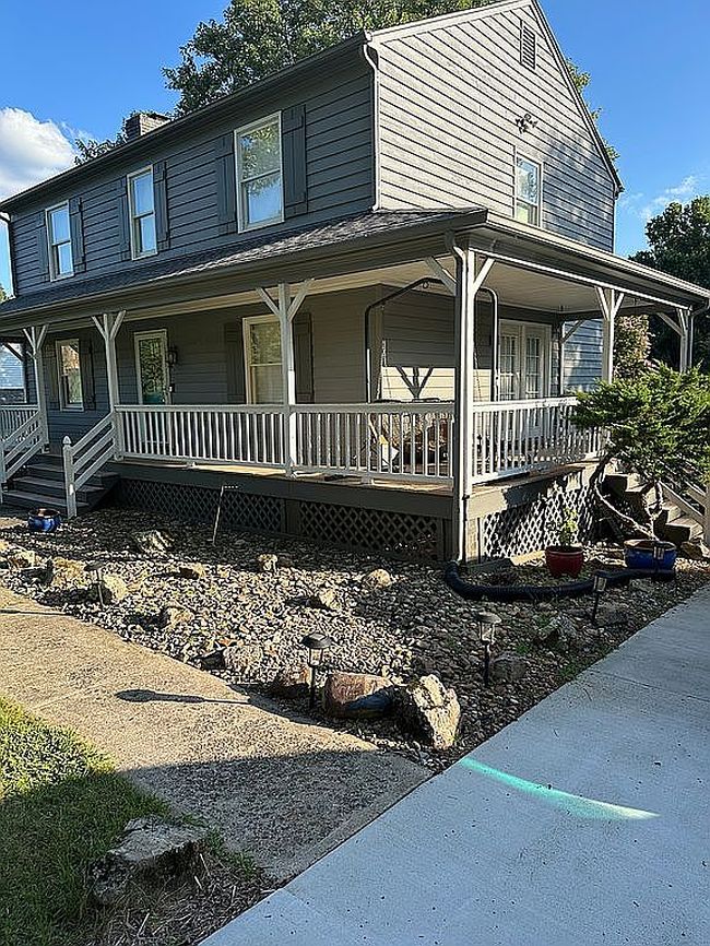 Photo of 2006 Weatherhill Rd, Forest, VA