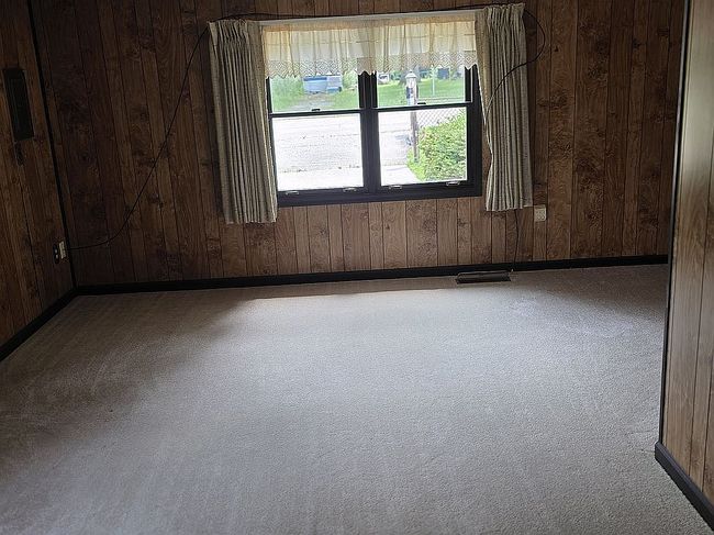 Photo of 1735 Griswold Ave, Sterling, IL