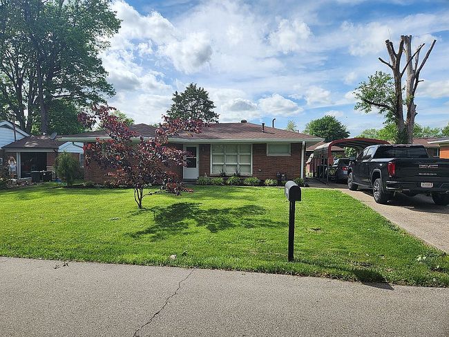 Image of 2720 Hillview Dr