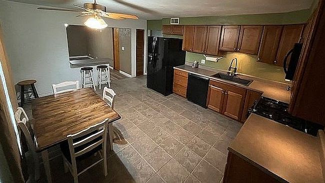 Image of 1301 Olive St