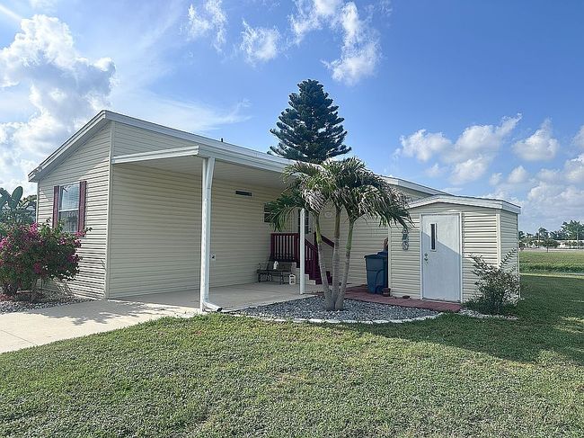 Photo of 7616 Desoto Dr, Ellenton, FL