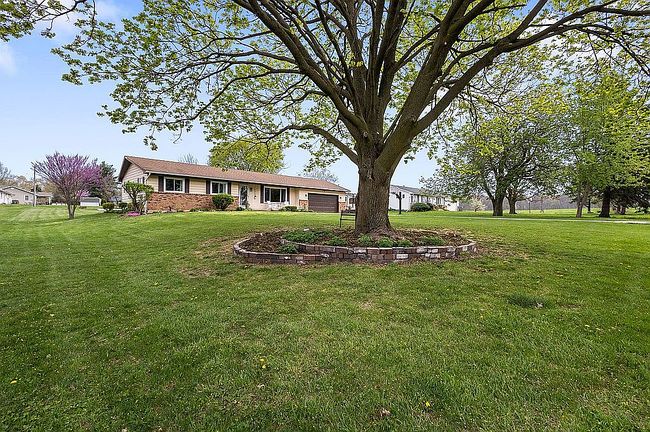 Image of 2136 Hill Trail Rd