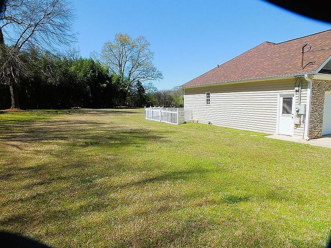 Image of 174 Cherokee Cir