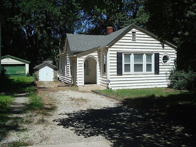 Photo of 123 Nw Louise St, Topeka, KS