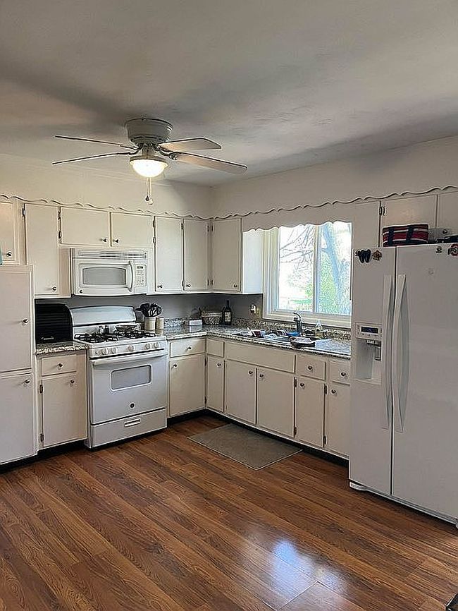 Photo of 71 Birch Park Dr, New London, OH