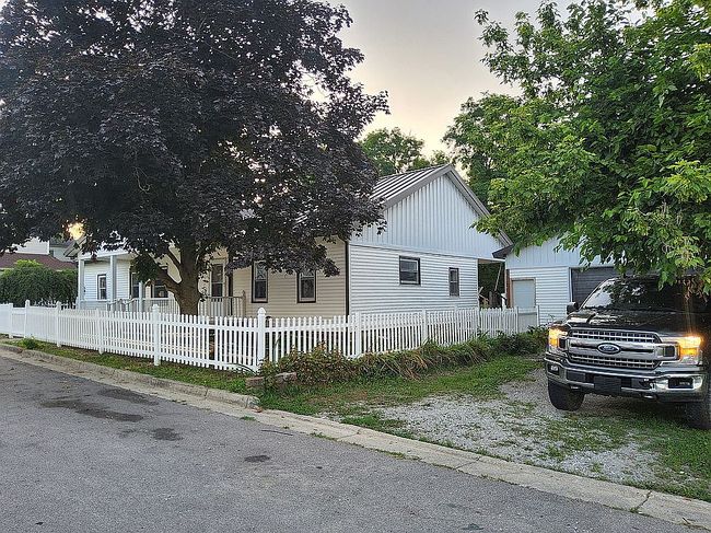 Photo of 212 E 3rd St, Lewisburg, OH