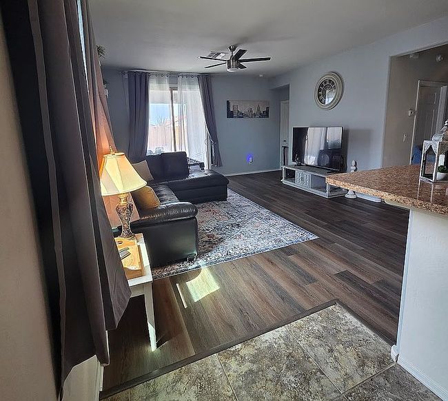 Image of 26080 W Sequoia Dr