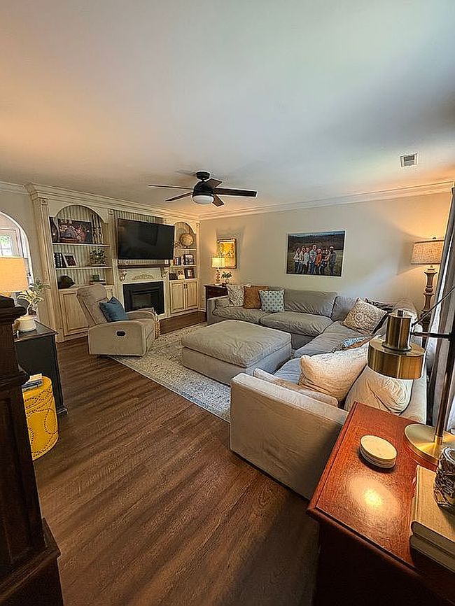 Photo of 1695 N Summit Dr Unit 269, Dalton, GA