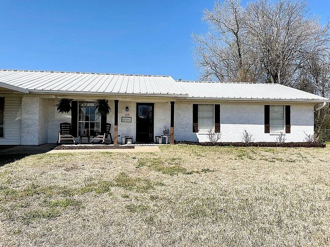 Photo of 135 Camelia Dr