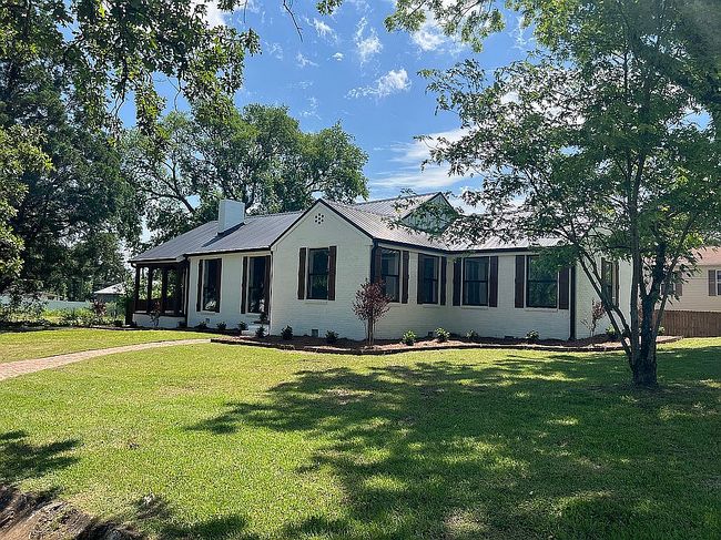 Photo of 1100 9th Ave, Jasper, AL