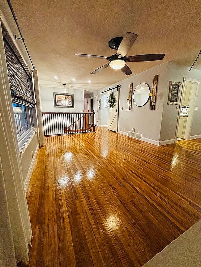 Image of 567 Williams St