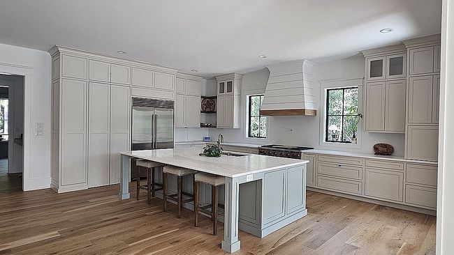 Photo of 496 Commonwealth Rd, Mount Pleasant, SC