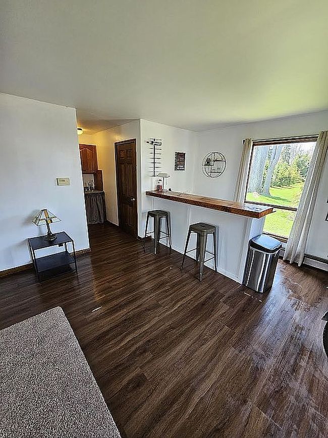 Image of 5790 Ainslee Ln