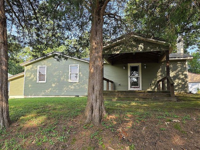 Photo of 274 Whisper Dr E, Murray, KY
