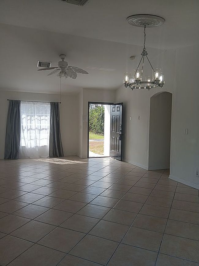 Image of 5108 5th St W