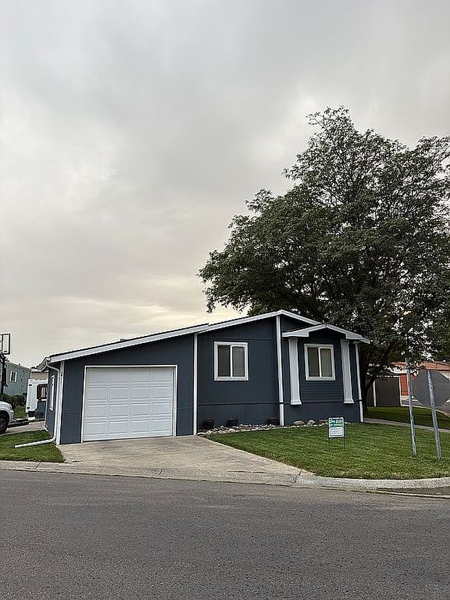 Photo of 1 Bonanza Dr